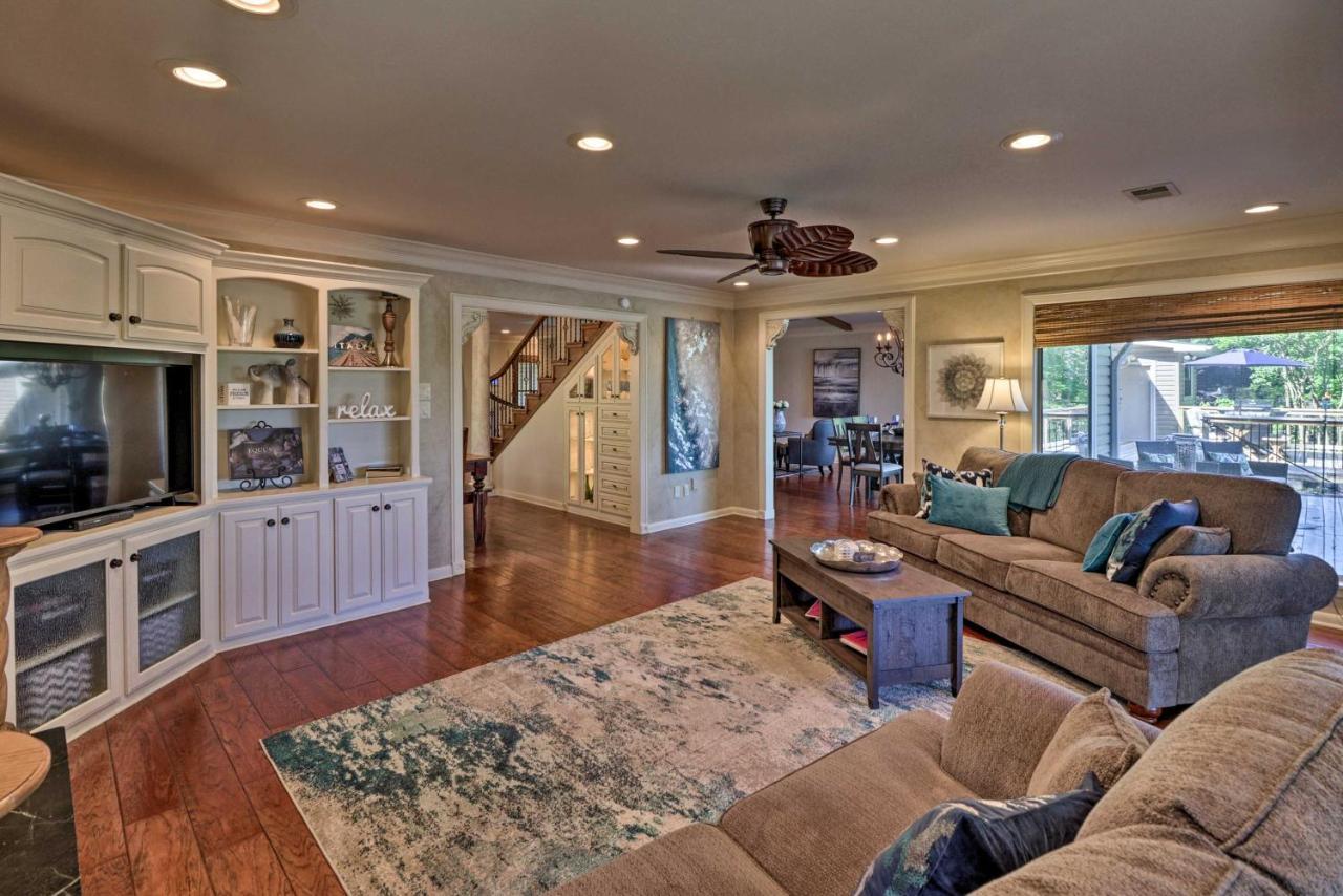 Luxury Hot Springs Oasis On Lake With Private Dock! Exterior foto
