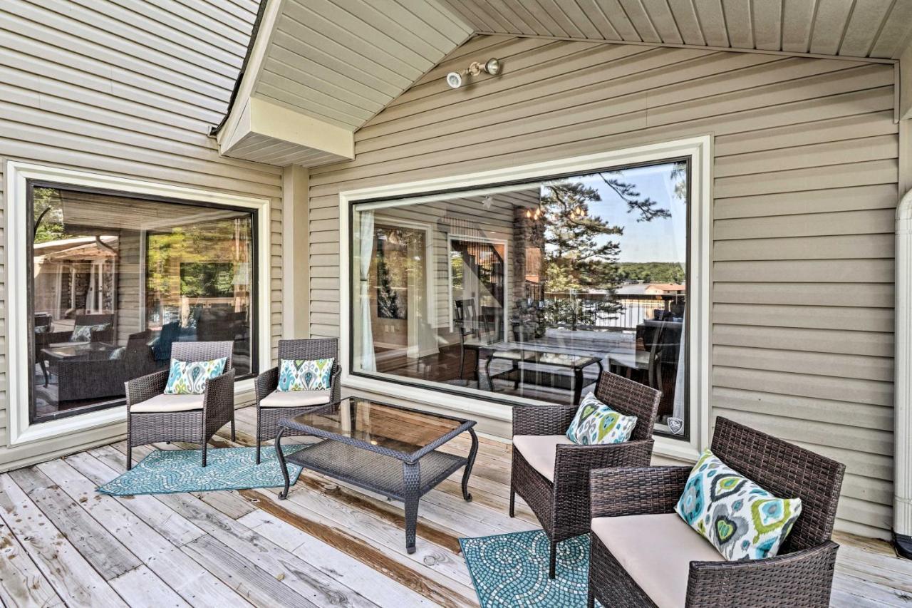 Luxury Hot Springs Oasis On Lake With Private Dock! Exterior foto