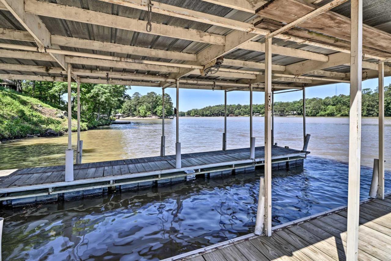 Luxury Hot Springs Oasis On Lake With Private Dock! Exterior foto